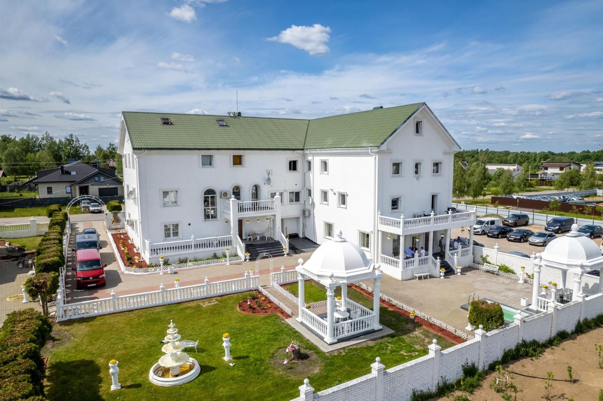 Tatjanos Dvaras VNO Esterno foto